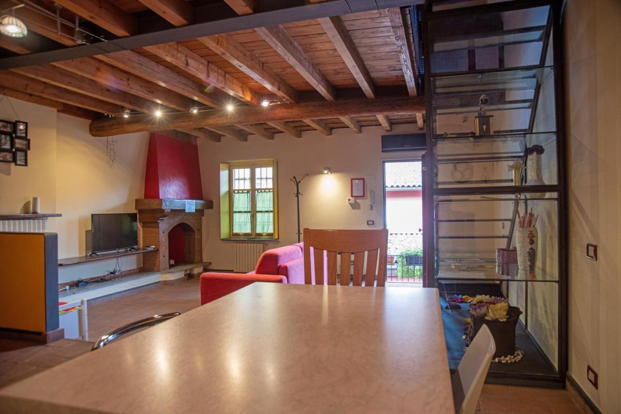 Casa Dolce Casa Alzaia Grande Apartment มิลาน ภายนอก รูปภาพ